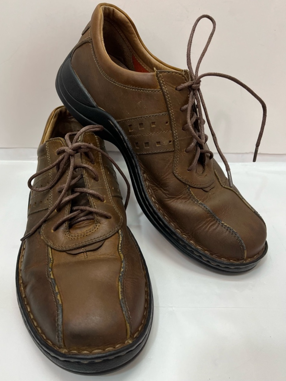 Clarks Brown Leather Lace-Up Comfort Shoes